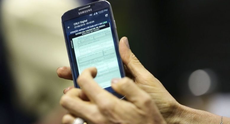 CRLV digital já está em testes no Distrito Federal. Adesão dos demais Estados é voluntária (Foto: Marcelo Camargo/ABr)