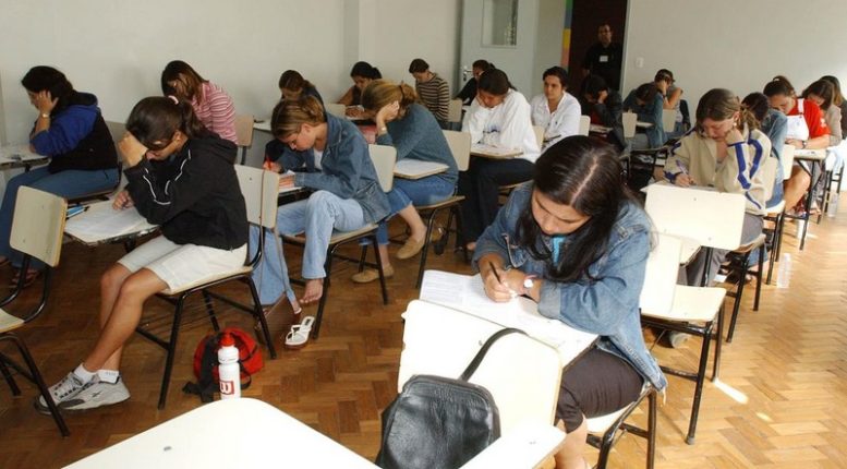 Estudantes que participaram de alguma edição do Enem desde 2010 podem se inscrever no ProUni (Foto: ABr/Agência Brasil)