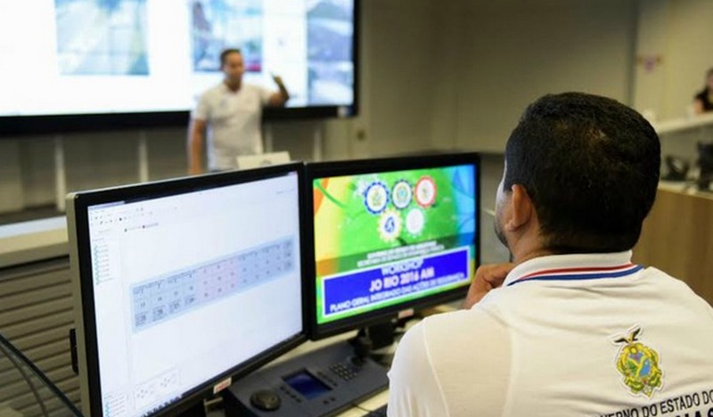 Monitoramento do sistema de segurança pública em Manaus. MPE apura se SSP-AM demitiu servidores (Foto: Valdo Leão-Secom)