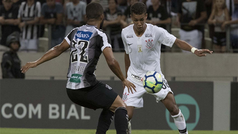 Com derrota para o Ceará, Corinthians perdeu também o técnico Osmar Loss, que voltou a ser auxiliar (Foto: Agência Corinthians)