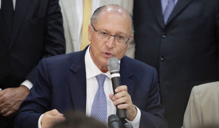 Geraldo Alckmin promete criar programa para subsidiar metade do preço do gás de cozinha para a baixa renda (Foto: PSDB/Divulgação)