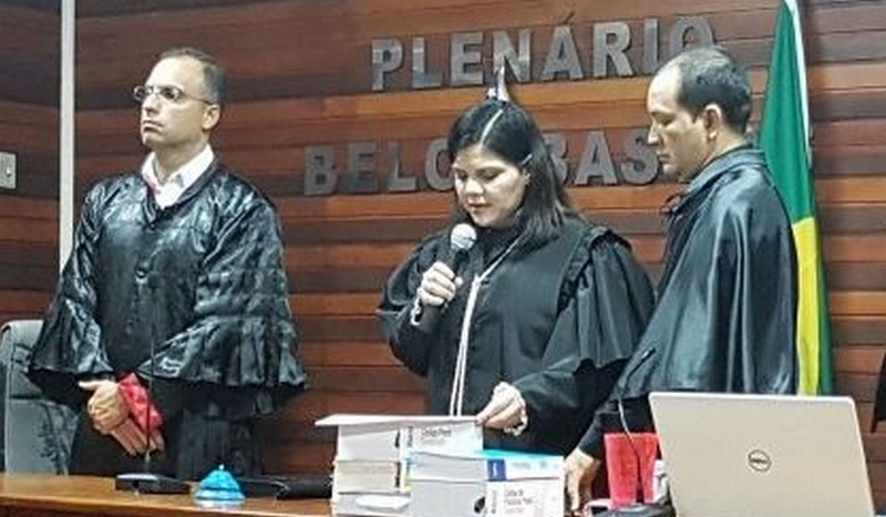 Sentença de 30 anos de prisão foi lida pela juíza ao final do julgamento (Foto: MP-AM/Divulgação)