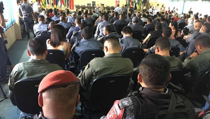 Policiais foram homenageados por bravura em ação contra bandidos (Foto: Bruno Zanardo/Secom)