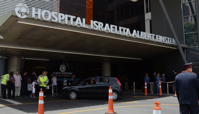 Presidente eleito Jair Bolsonaro foi atendido no Hospital israelita, em São Paulo (Foto: Rovena Rosa/ABr)