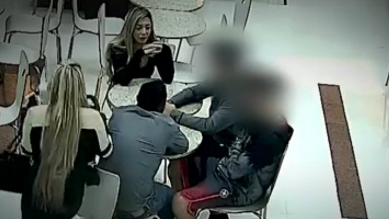 Câmeras flagram suspeitos de matar o jogador Daniel em shopping no Paraná (Foto: Reprodução)