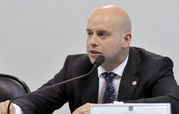 Carlos Costa antecipou que governo lançará plano nacional de qualificação (Foto: Geraldo Magela/Agência Senado)