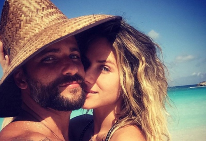 Giovanna Ewbank e Bruno Gagliasso em foto de férias em Fernando de Noronha: declaração de amor (Foto: Instagram,/Reprodução)