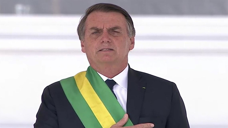 Presidente Jair Bolsonaro assume o país prometendo defender a democracia e combater práticas nefastas (Foto: Marcelo Camargo/ABr)