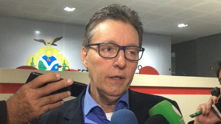 Secretário Luiz Castro anunciou auditoria em contratos (Foto: ATUAL)