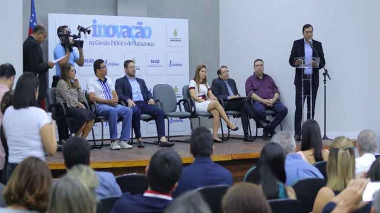 Governador Wilson Lima anunciou medidas para reduzir despesas na abertura de seminário sobre gestão pública (Foto: Diego Péres/Secom)