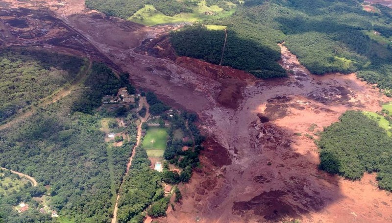 Destruição causada por rompimento de barragem em Brumadinho (Foto: Corpo de Bombeiros-MG/Divulgação)
