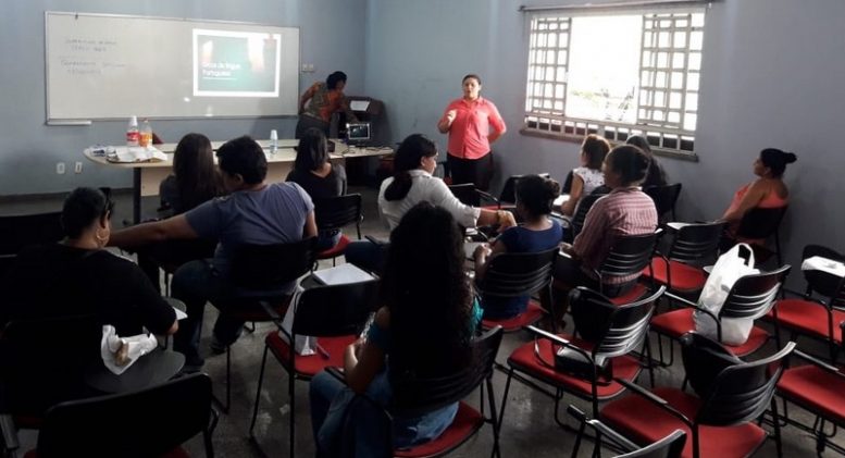 Quinze alunos participaram da primeira aula, nesse domingo (Foto: PMAM/Divulgação)
