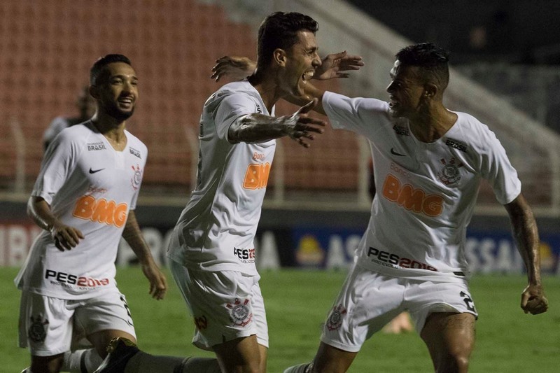 Danilo Avelar marcou para o Corinthians contra o Ituano (Foto: Daniel Augusto Jr/Agência Corinthians)