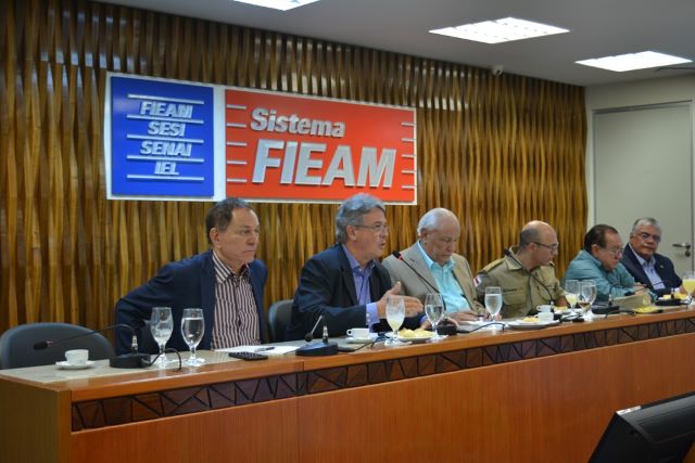 Amazonas Energia apresenta projetos à Fieam