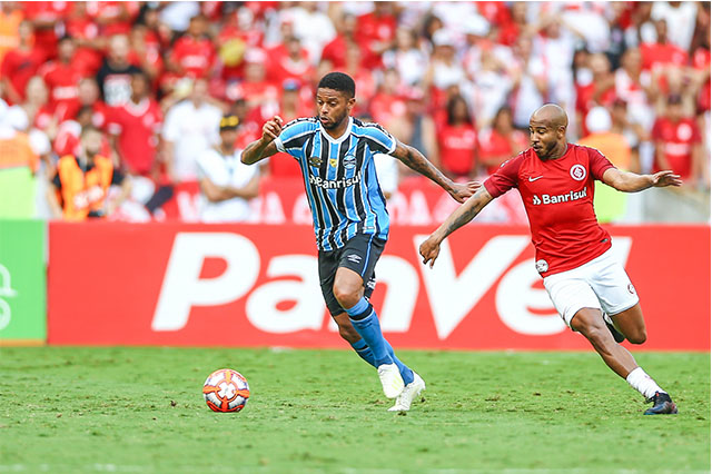 André do Grêmio e Patrick (Foto Lucas Uebel/Grêmio)