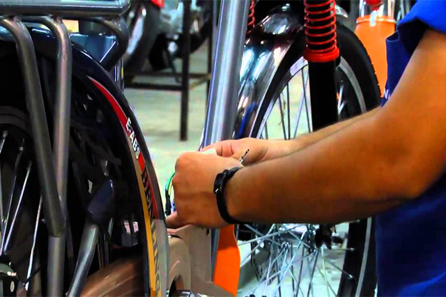 Projeto para fabricar bicicleta elétrica é destaque no Codam (Foto: YouTube/Reprodução)