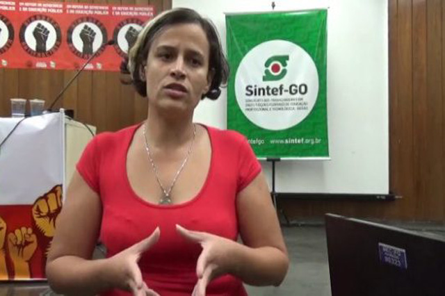 Camila Marques foi presa por desobediência e liberada hora depois (Foto: Facebook/Reprodução)