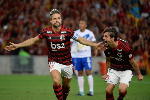 Diego comemora gol contra o São José Alexandre (Foto: Vidal/Flamengo)