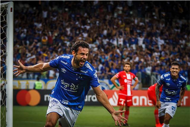 Fred fez três gols em goleada do Cruzeiro (Foto: Vinícius Silva/Cruzeiro)