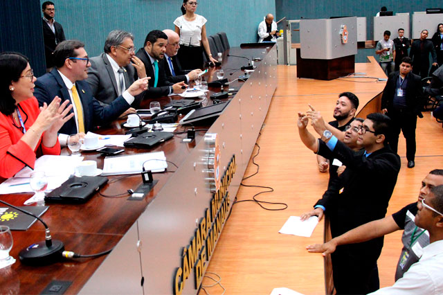 Câmara Municipal de Manaus audiência transporte por aplicativos