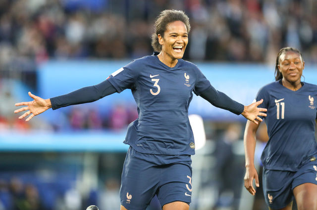 França fecha com goleada o primeiro dia do futebol feminino nos, jogos  femininos de futebol 