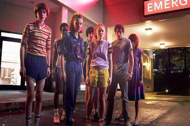 Gil do Vigor entrevista atores de 'Stranger Things' - Gazeta de São Paulo