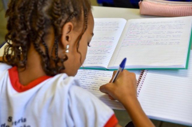 Governo quer ampliar a avaliação da educação básica, incluindo provas para crianças de 6 anos (Foto: Pillar Pedreira/Agência Senado)