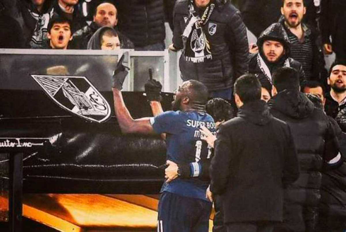 Moussa Marega marcou um gol e a torcida adversária fez gestos racistas contra o jogador (Foto: Instagram/Reprodução)
