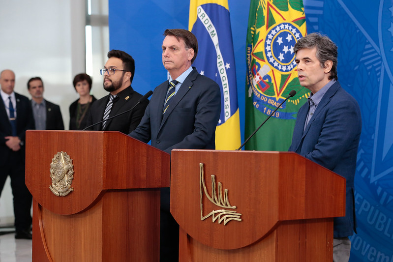 Jair Bolsonaro e o oncologista Nelson Teich