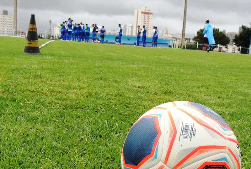 São Caetano ainda tem três partidas válidas pela primeira fase do torneio para disputar, além da Copa Paulista (Foto: Fabrício Cortinove/São Caetano)