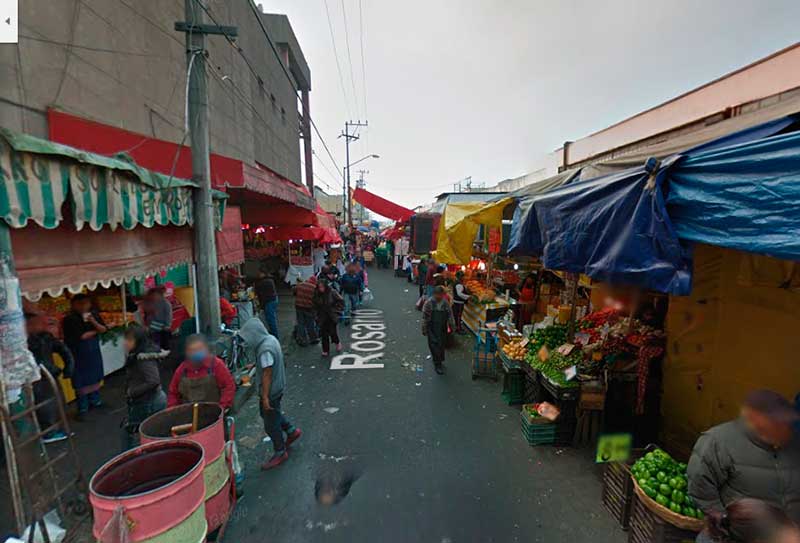 No mercado de La Merced, na Cidade do México a entrada é vigiada pela polícia (Foto: Google Maps/Reprodução)