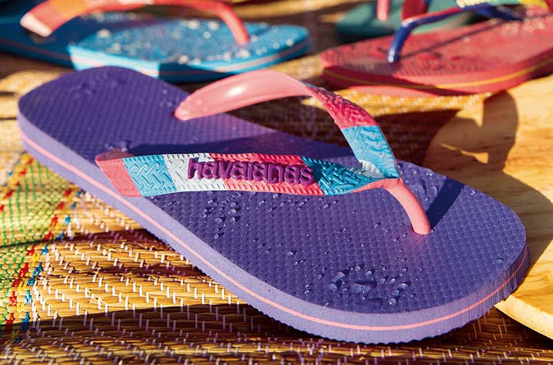 250 mil pares de calçados Havaianas para comunidades assistidas pelo Instituto Alpargatas (Foto: Facebook/Divulgação)