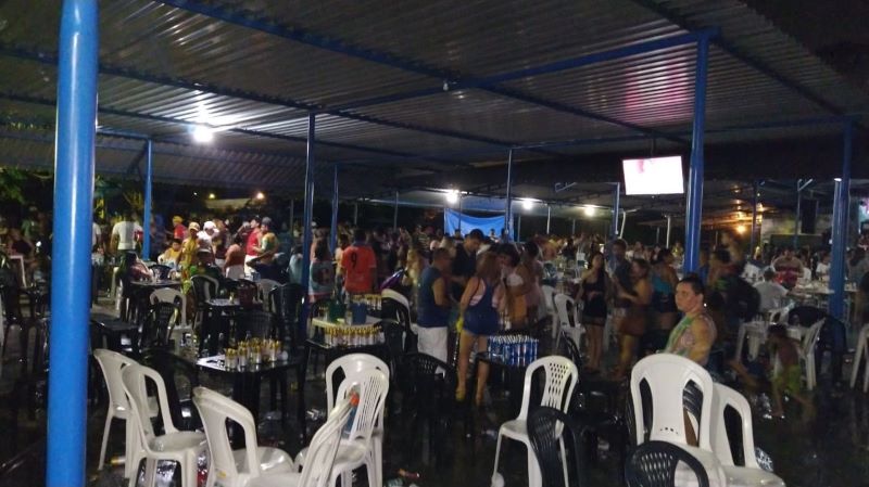 Festa Clandestina em Manaus