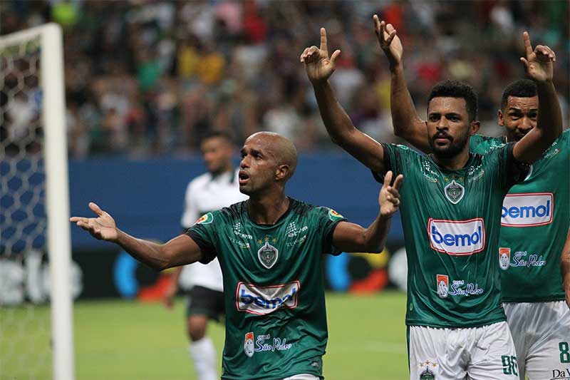 Rossini pediu aumento de salário e premiações (Foto: Ismael Monteiro/Manaus FC)