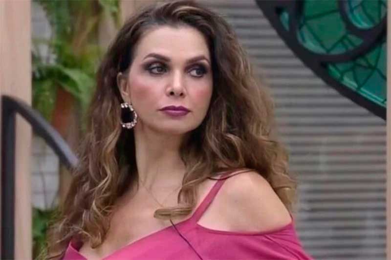 Atriz Luiza Ambiel foi eliminada de A Fazenda (Foto: Tv Record/Reprodução)