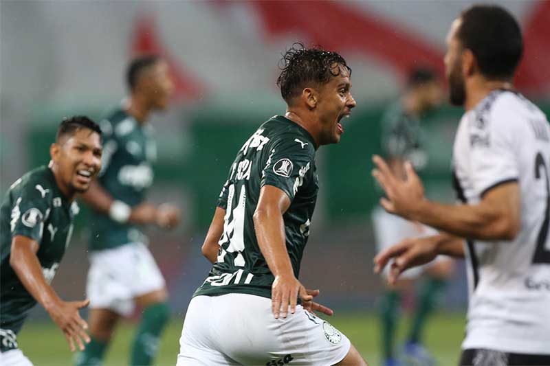 Gustavo Scarpa comemora gol em jogo da Libertadores (Foto: Cesar Greco/Palmeiras)