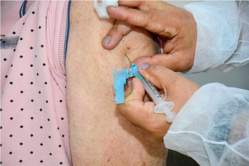 Vacinação de idosos começa nesta sexta (Foto: Valdo Leão/Semcom)