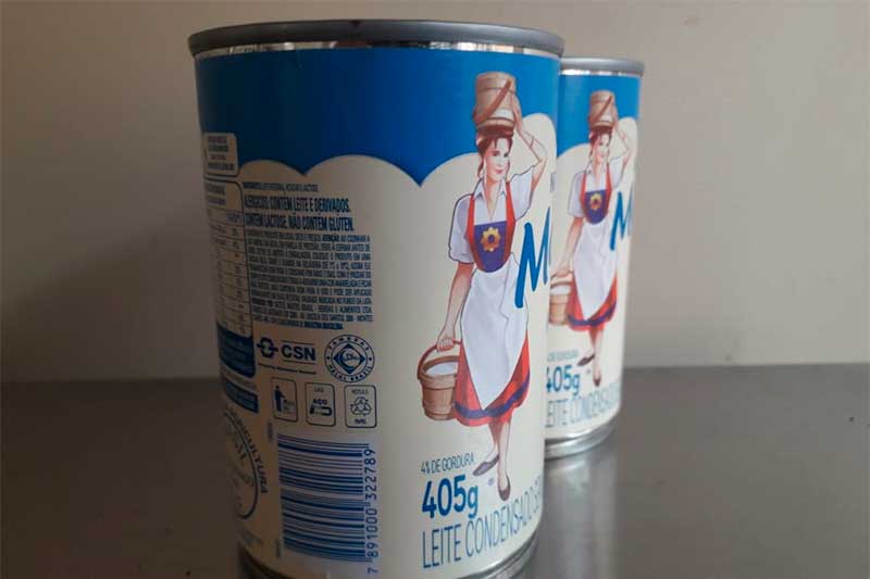 Latas de leite condensado: gasto milionário do governo (Foto: ATUAL)