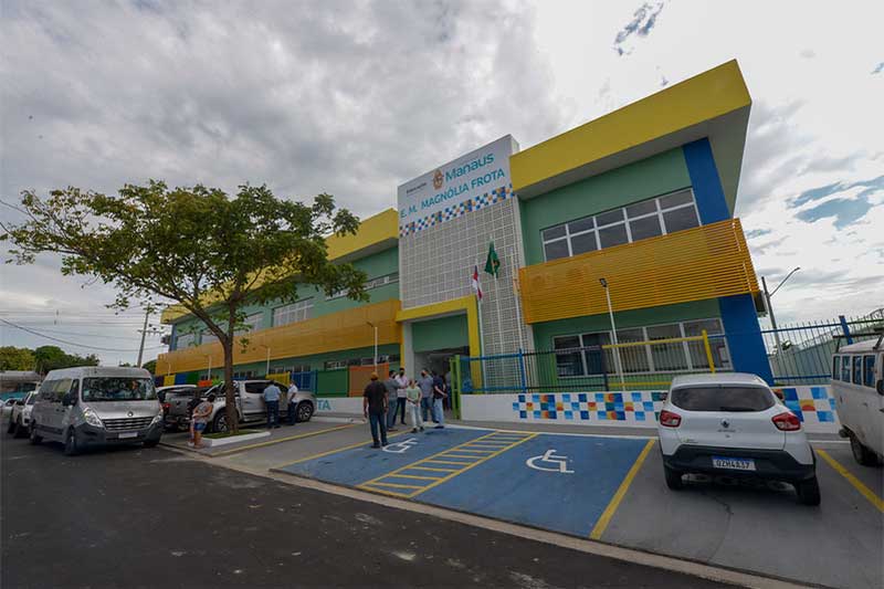 Escola na zona norte de Manaus é a primeira inaugurada por David Almeida (Foto: Alex Pazuello/PMM Semcom)