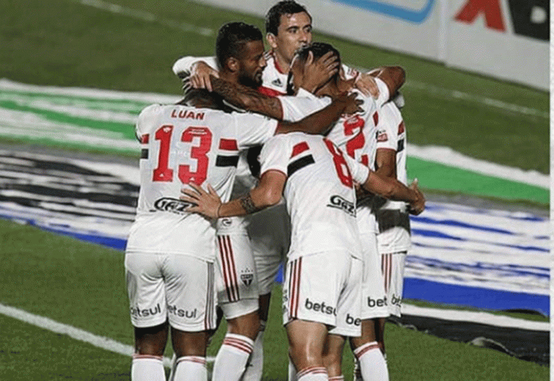 Jogadores do São Paulo festejam gol (Foto: Instagram/SPFC/Reprodução)