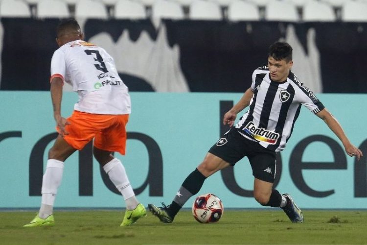 Botafogo vence o Nova Iguaçu e enfrenta o Vasco na final ...