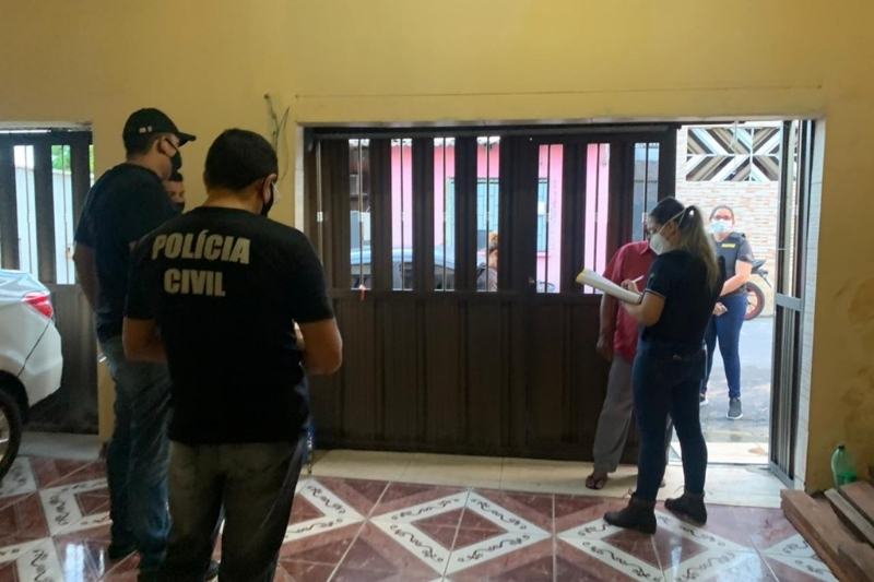 Polícia cumpre mandado de busca e apreensão na Operação Lâmia (Foto: Divulgação/PC)