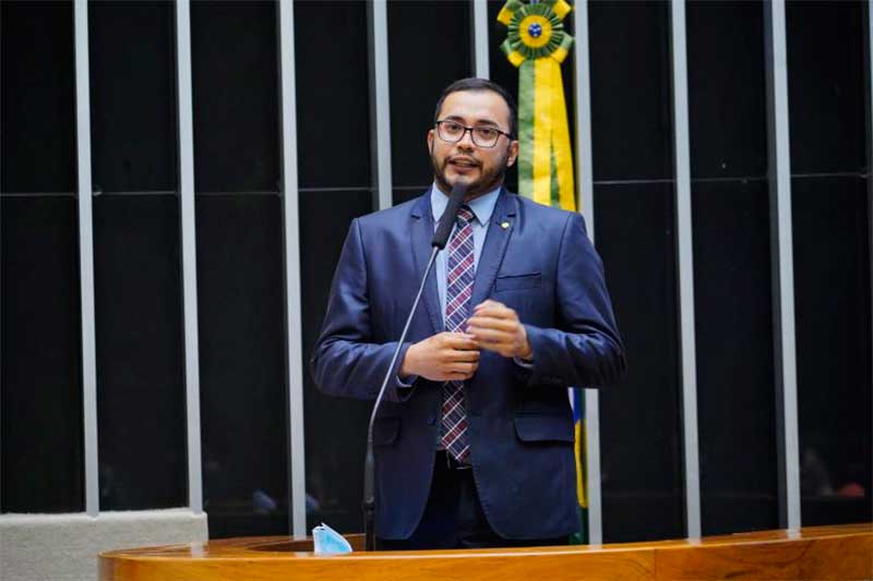 Deputado Rafafá diz que programa do governo discrimina homossexuais (Foto: Pablo Valadares/Agência Câmara)