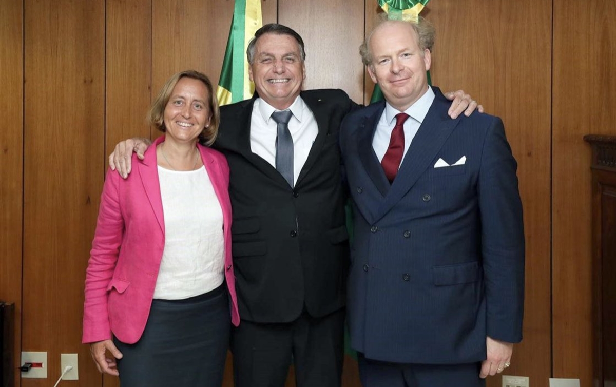 Deputada ultradireitista Beatrix se encontrou com Bolsonaro (Foto: Reprodução/Instagram)