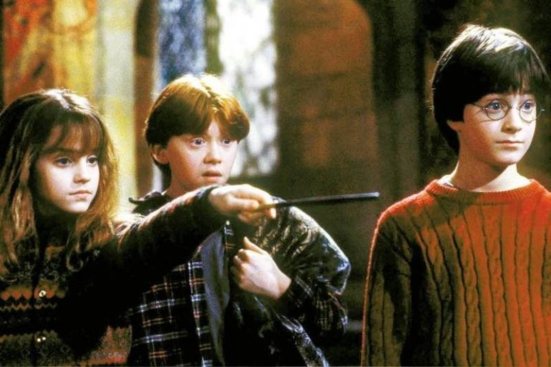 Harry Potter e a Pedra Filosofal' ganha nova versão em comemoração aos 20  anos do filme - Olhar Digital