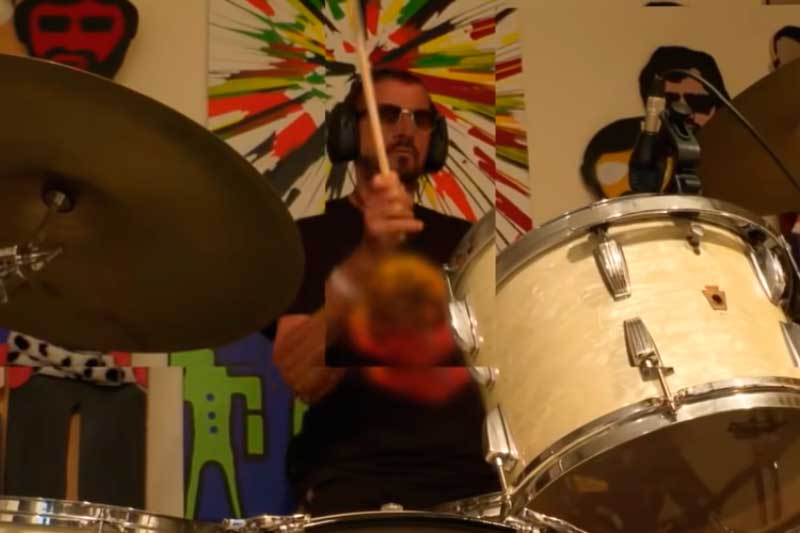 Baterista Ringo Starr lança EP aos 80 anos (Foto: YouTube/Reprodução)