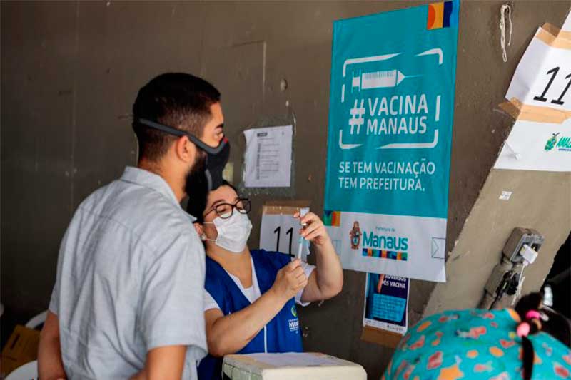 Aplicação de vacina prossegue nesta quarta em 36 postos (Foto: João Viana/PMM Semcom)