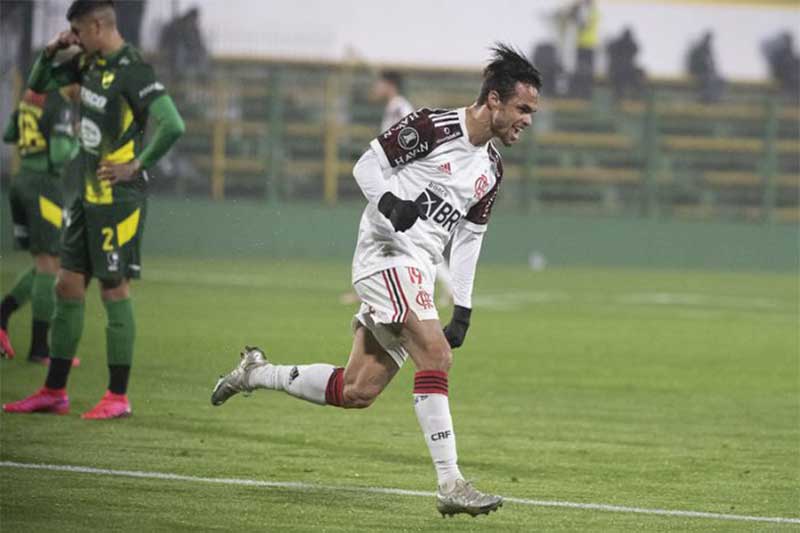 Michel marcou dois gols na vitória do Fla (Foto: Alexandre Vidal/Flamengo)