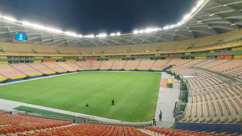 Governo usa lâmpadas emprestadas na Arena da Amazônia para jogo do