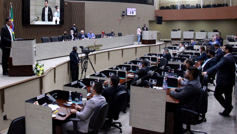 Plenário da CMM em 6 de outubro (Foto: Robervaldo Rocha/CMM)